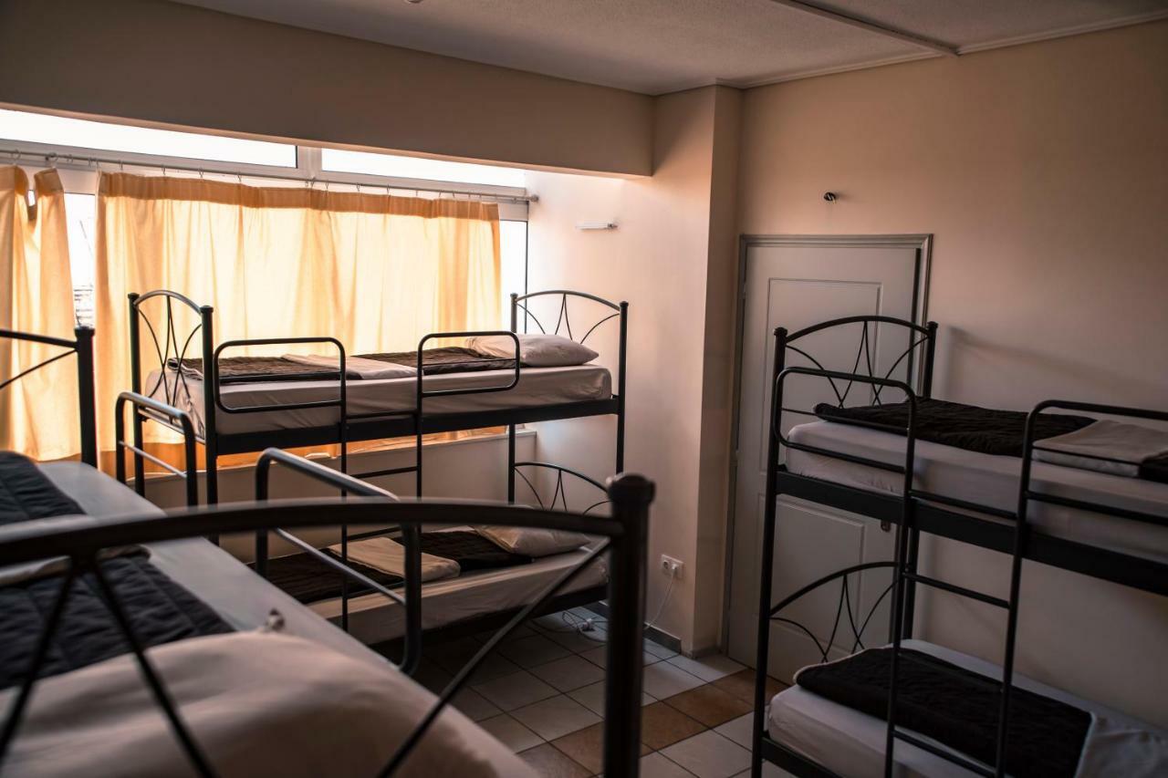 As-City Hostel Atene Esterno foto
