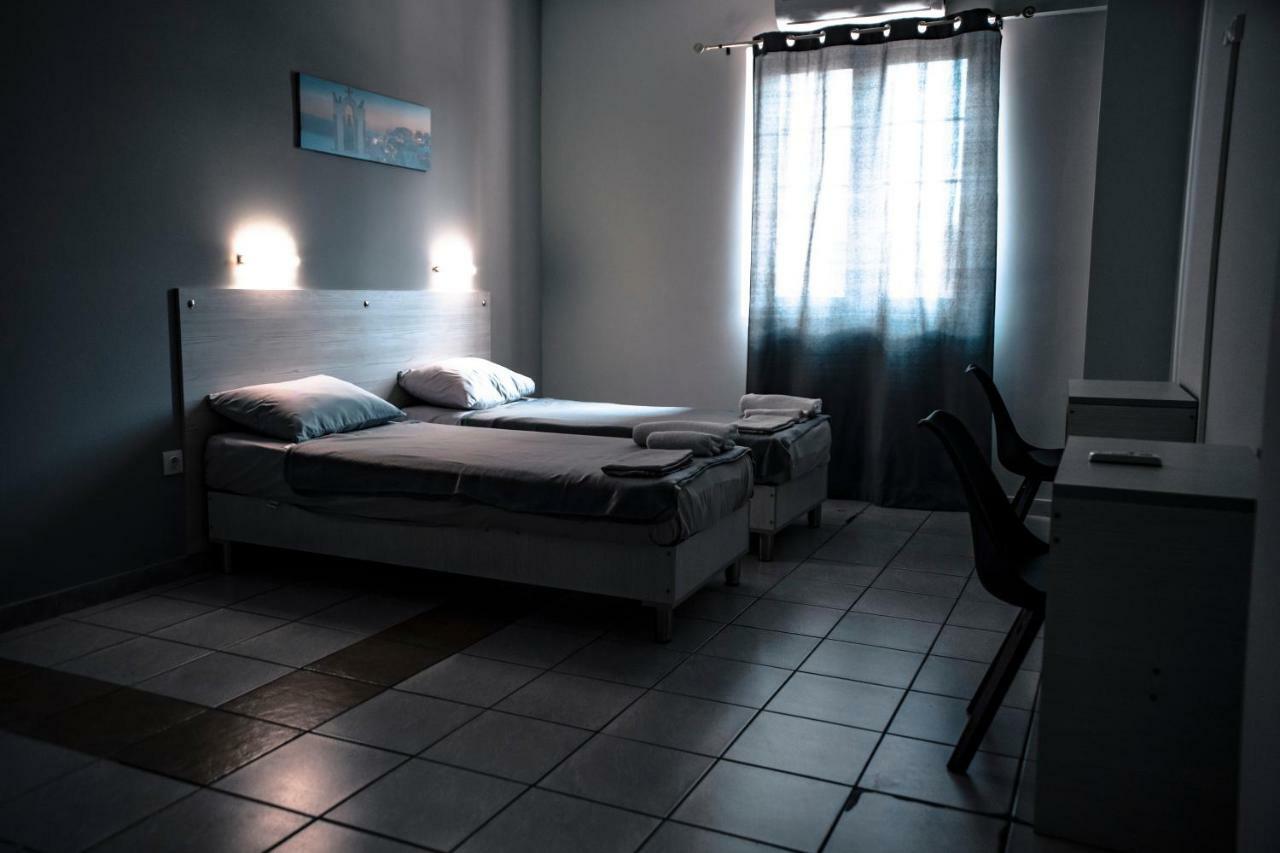 As-City Hostel Atene Esterno foto