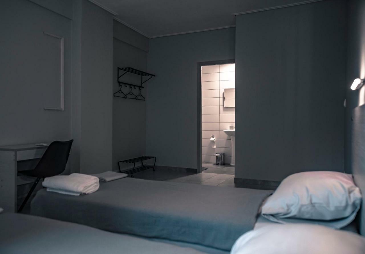 As-City Hostel Atene Esterno foto